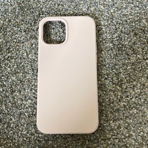 Gently Used: IPhone 12+ Max Pro Phone case